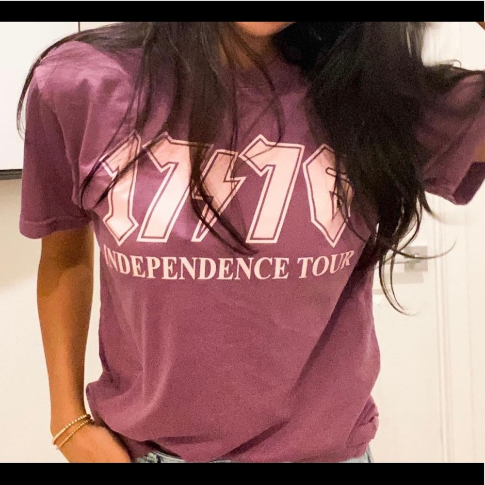 American Freedom Company 1776 wine colored tee size small *sold out*